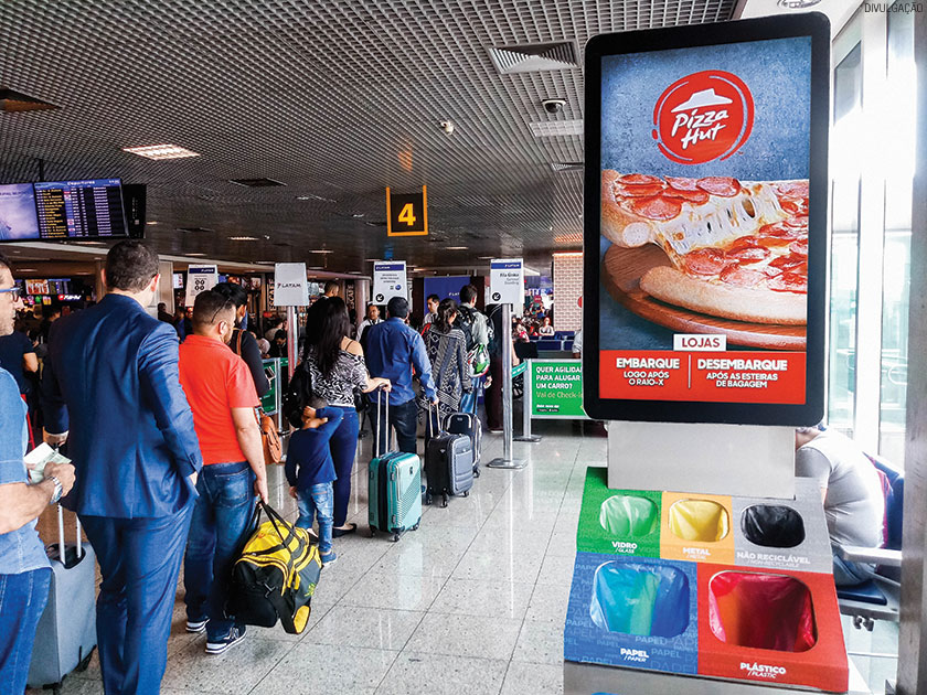A Coletiva Mídia está em dez aeroportos, com coletores seletivos e Wi-Fi